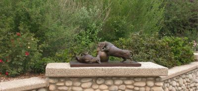 Joy Beckner bronze canine sculptor