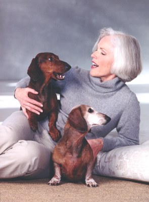 Joy Beckner bronze canine sculptor
