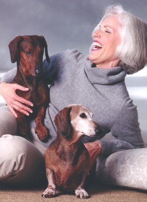 Joy Beckner bronze canine sculptor