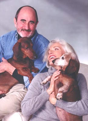Joy Beckner bronze canine sculptor