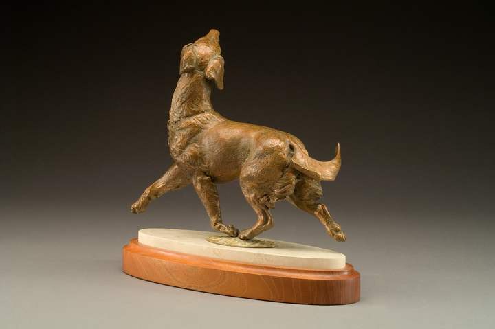 bronze Golden Retreiver sculpture by Joy Beckner back view